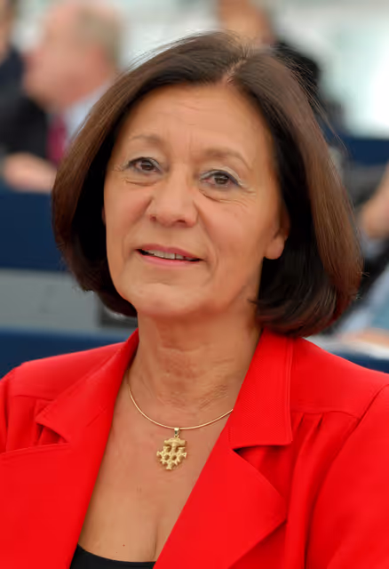 Foto 4: MEP Ewa KLAMT takes part in a plenary session in Strasbourg