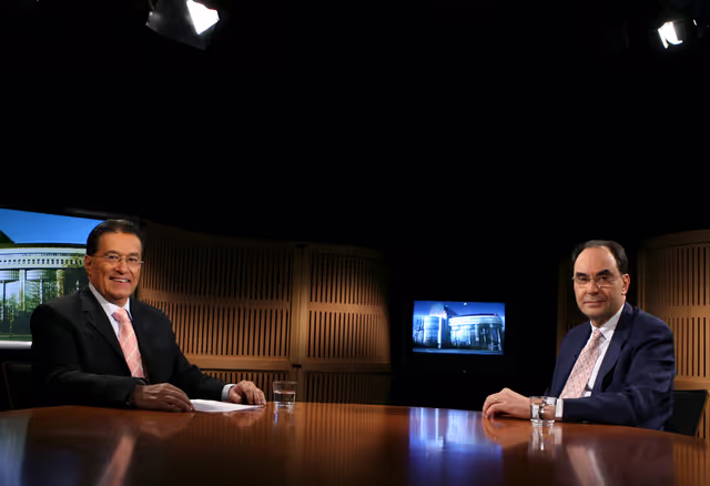 Φωτογραφία 3: MEP Alejo VIDAL-QUADRAS records a TV broadcast