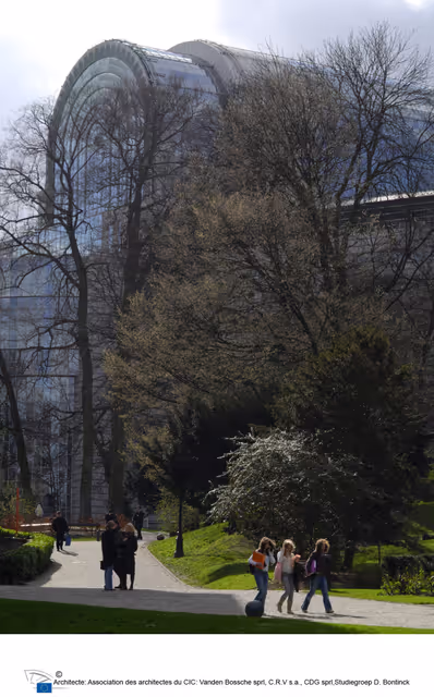 Valokuva 2: View of the EP building in Brussels.