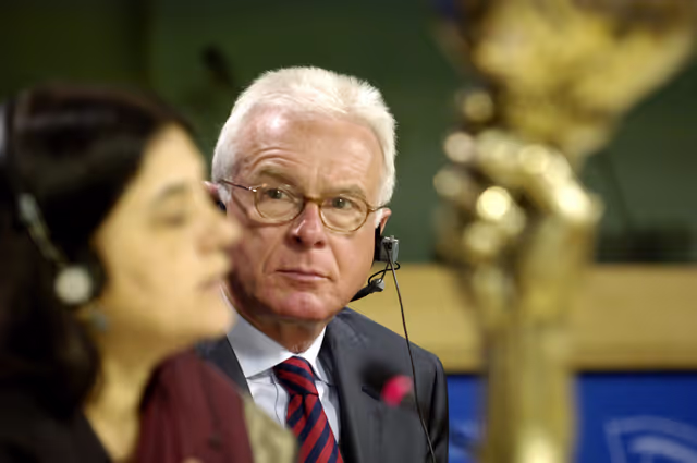 Φωτογραφία 26: Hans Gert POETTERING, EP President, attends a press conference on the Energy Globe Awards in Brussels