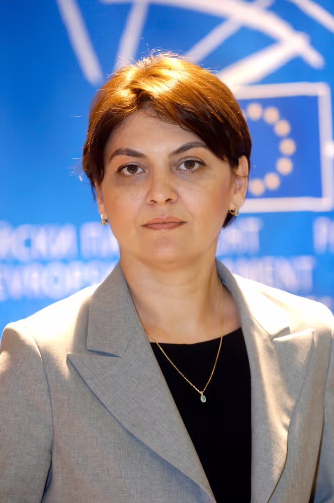 MEP Adina-Ioana VALEAN in Brussels