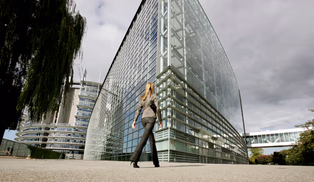 Снимка 11: Outside view on the European Parliament building Louise Weiss in Strasbourg - LOW