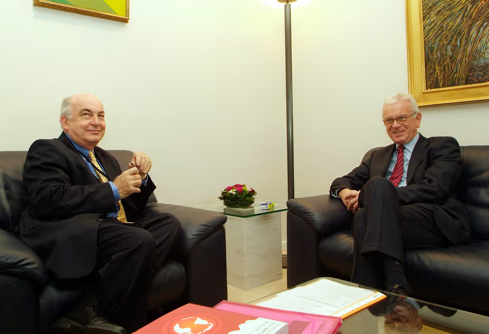 EP President meets with Kemal Dervis, Director General for UN Development Program, in Brussels
