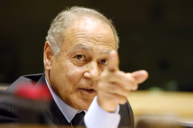 Fotó 8: AFET Committee - Joint meeting with the delegation for relations with the Mashreq countries  - Exchange of views with Minister of Foreign Affairs of the Arab Republic of Egypt