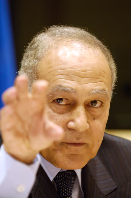 Fotó 6: AFET Committee - Joint meeting with the delegation for relations with the Mashreq countries  - Exchange of views with Minister of Foreign Affairs of the Arab Republic of Egypt