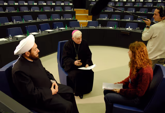 Fotografia 25: Interview with the Grand Mufti of Syria.