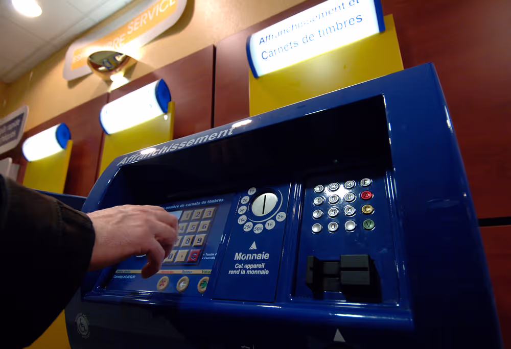 La Poste: national mail services for France