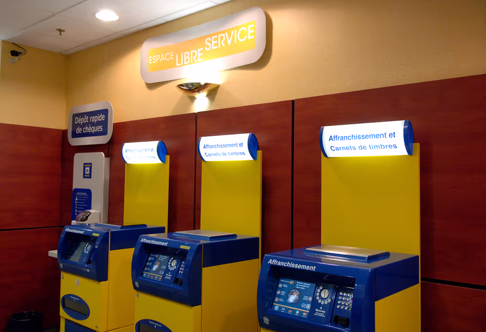 La Poste: national mail services for France