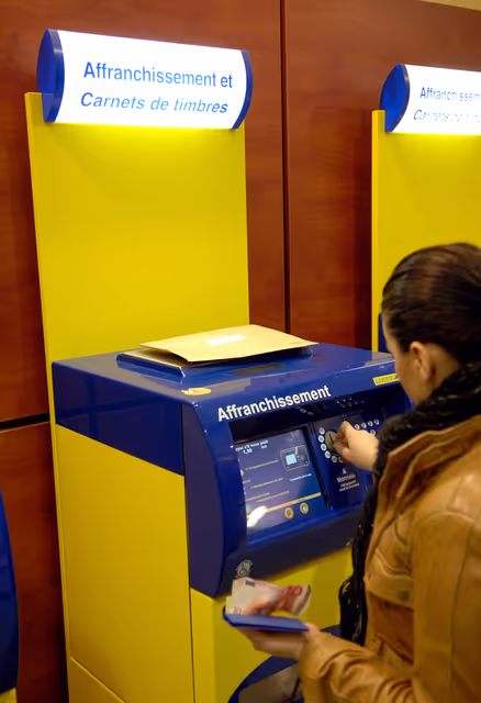 Fotografie 10: La Poste: national mail services for France