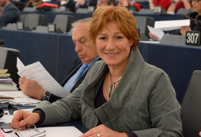 Fotografi 3: Christa PRETS MEP in plenary session in Strasbourg.