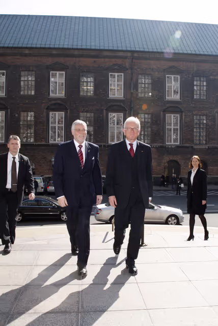 Снимка 42: Hans-Gert POTTERING, EP President, is received by her Majesty the Queen with president of the Folketing Thor PEDERSEN during his official visit to Danemark, Copenhagen, April 1st, 2008...