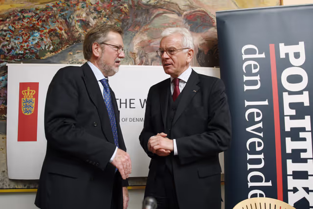 Снимка 20: Hans-Gert POTTERING, EP President meets with is the Danish Foreign Minister Per Stig MOELLER during his official visit to Danemark, Copenhagen, April 2nd, 2008...