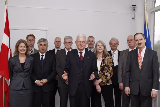 Снимка 26: Hans-Gert POTTERING, EP President visits EU information office during his official visit to Danemark, Copenhagen, April 2nd, 2008...