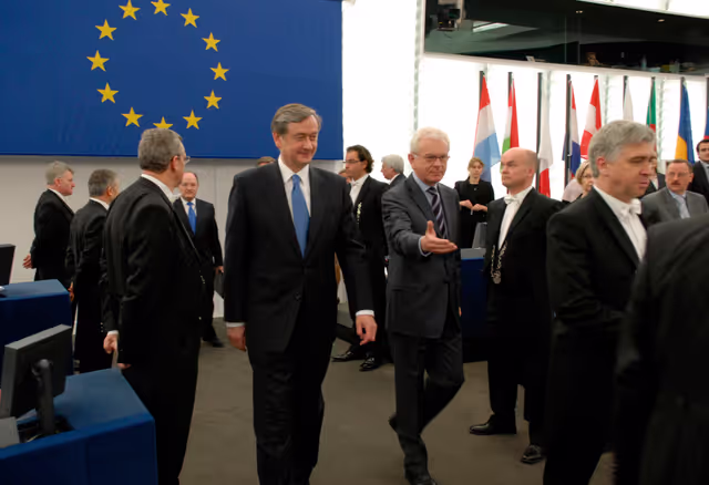 Fotografija 12: Official visit by the President of Slovenia at the EP in Strasbourg - Adress by the President during a formal sitting