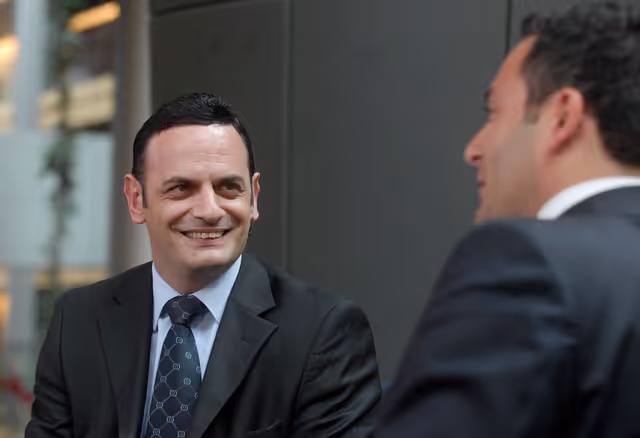 Fotografi 1: MEP David CASA attends an interview in Strasbourg