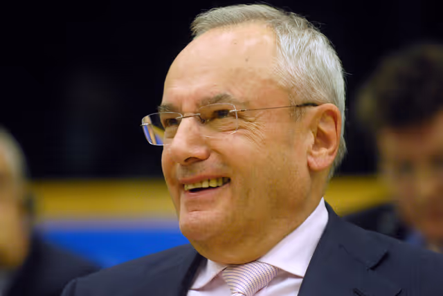 Foto 16: Hearing of the EC Vice-President and Commissioner designate for Justice, Freedom and Security.