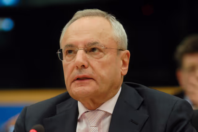 Foto 23: Hearing of the EC Vice-President and Commissioner designate for Justice, Freedom and Security.