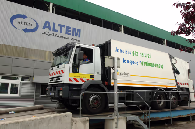 Снимка 23: Recycling industry and waste processing in Strasbourg.