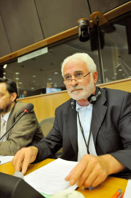 Vincenzo AITA in a meeting at the EP in Brussels