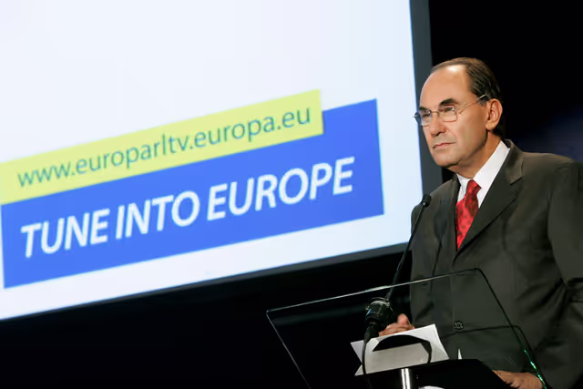 Fotografija 34: Official launch of EuroparlTV: www.europarltv.europa.eu