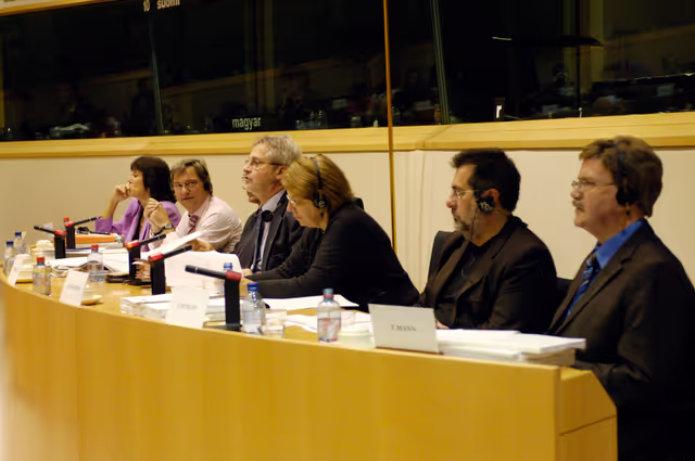 Foto 1: EMPL Committee meeting.