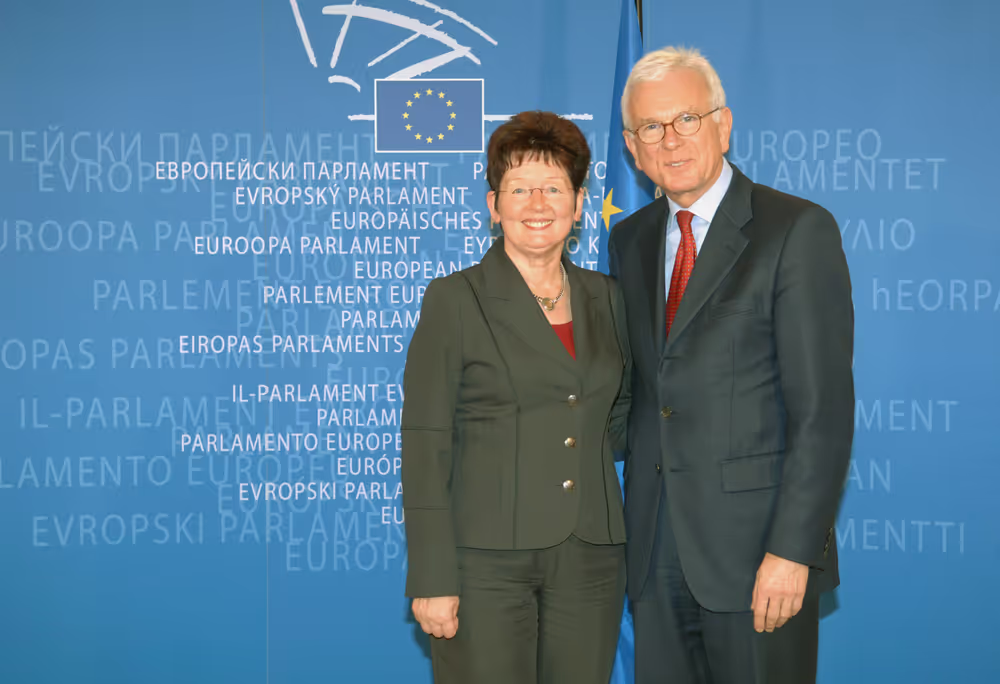Hans Gert POETTERING, EP President, meets with MEP Elisabeth JEGGLE in Brussels