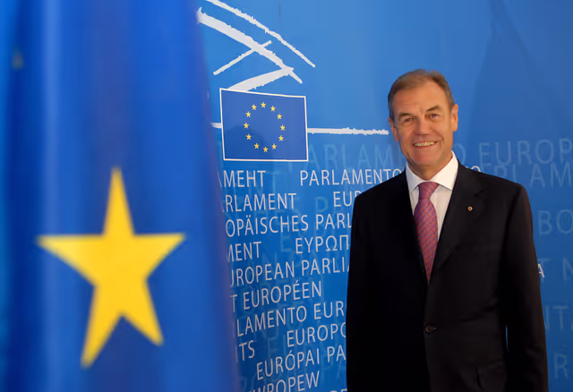 Fotografi 6: MEP Hubert PIRKER in Strasbourg