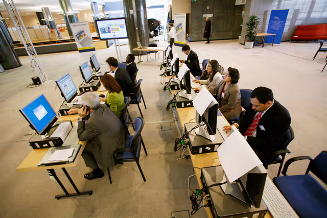 Fotó 21: World e-Parliament Conference 2008 - The Conference is co-organized by the European Parliament and the Global Centre for ICT in Parliament, a joint initiative of the United Nations Department of Economic and Social Affairs (UNDESA) and the Inter-Parliamentary Union (IPU) and a core group of partners, established in 2006 to promote the role of parliaments in advancing the Information Society goals as well as the effective use of ICT for the modernization of parliamentary processes. The World e-Parliament Conference 2008 represents a unique opportunity for leaders and members of parliaments, parliamentary officials and experts to exchange views at a global level on new technologies and innovation as tools to strengthen the representative, legislative and oversight functions of regional and national assemblies.