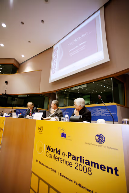 Fotó 14: World e-Parliament Conference 2008 - The Conference is co-organized by the European Parliament and the Global Centre for ICT in Parliament, a joint initiative of the United Nations Department of Economic and Social Affairs (UNDESA) and the Inter-Parliamentary Union (IPU) and a core group of partners, established in 2006 to promote the role of parliaments in advancing the Information Society goals as well as the effective use of ICT for the modernization of parliamentary processes. The World e-Parliament Conference 2008 represents a unique opportunity for leaders and members of parliaments, parliamentary officials and experts to exchange views at a global level on new technologies and innovation as tools to strengthen the representative, legislative and oversight functions of regional and national assemblies.