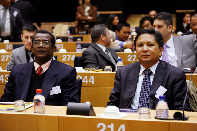 Fotó 5: World e-Parliament Conference 2008 - The Conference is co-organized by the European Parliament and the Global Centre for ICT in Parliament, a joint initiative of the United Nations Department of Economic and Social Affairs (UNDESA) and the Inter-Parliamentary Union (IPU) and a core group of partners, established in 2006 to promote the role of parliaments in advancing the Information Society goals as well as the effective use of ICT for the modernization of parliamentary processes. The World e-Parliament Conference 2008 represents a unique opportunity for leaders and members of parliaments, parliamentary officials and experts to exchange views at a global level on new technologies and innovation as tools to strengthen the representative, legislative and oversight functions of regional and national assemblies.