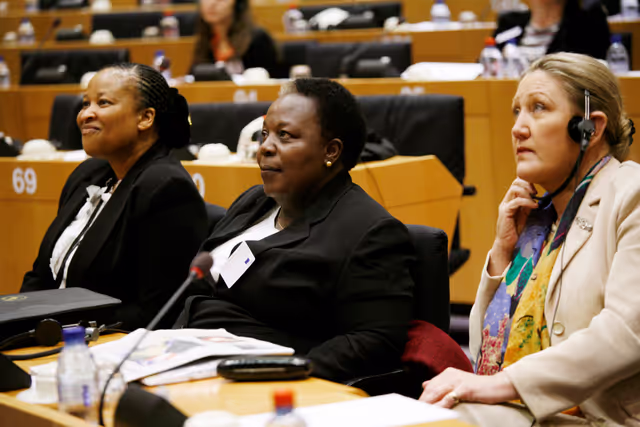 Fotó 36: World e-Parliament Conference 2008 - The Conference is co-organized by the European Parliament and the Global Centre for ICT in Parliament, a joint initiative of the United Nations Department of Economic and Social Affairs (UNDESA) and the Inter-Parliamentary Union (IPU) and a core group of partners, established in 2006 to promote the role of parliaments in advancing the Information Society goals as well as the effective use of ICT for the modernization of parliamentary processes. The World e-Parliament Conference 2008 represents a unique opportunity for leaders and members of parliaments, parliamentary officials and experts to exchange views at a global level on new technologies and innovation as tools to strengthen the representative, legislative and oversight functions of regional and national assemblies.