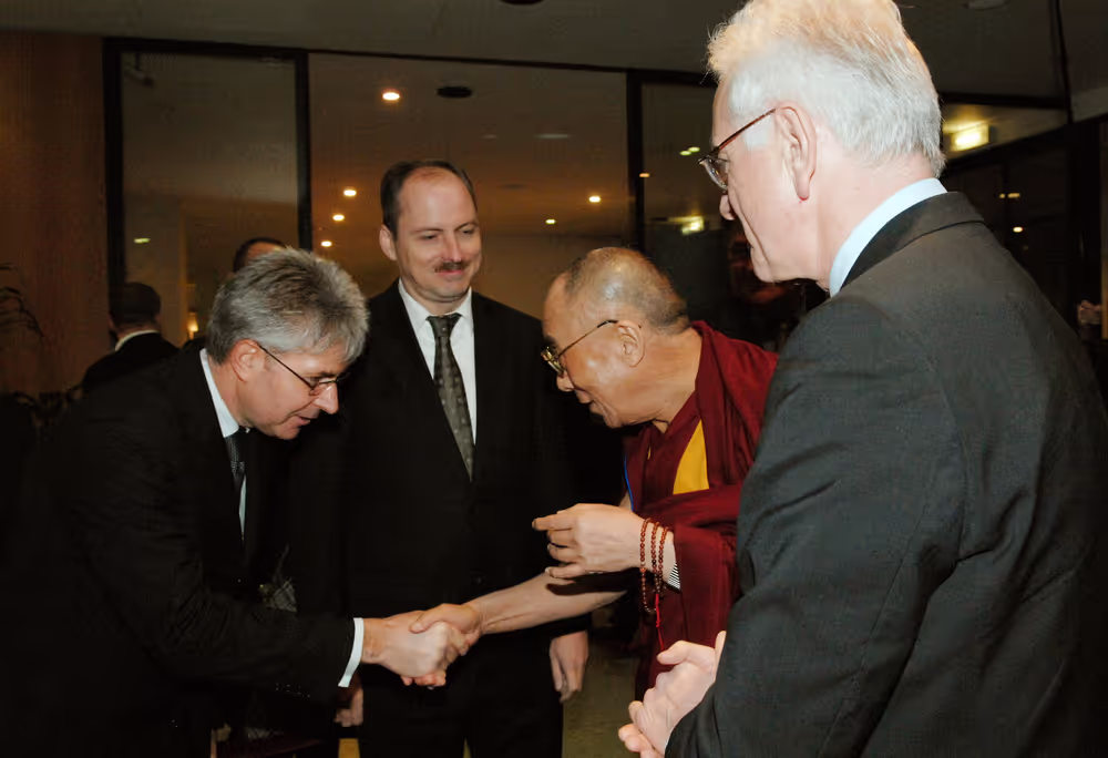 EP President meets with His Holiness the XIVth Dalai Lama in Brussels