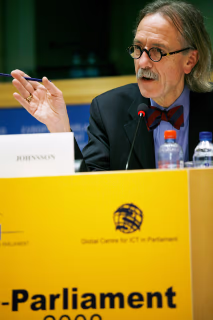 Fotó 8: World e-Parliament Conference 2008 - The Conference is co-organized by the European Parliament and the Global Centre for ICT in Parliament, a joint initiative of the United Nations Department of Economic and Social Affairs (UNDESA) and the Inter-Parliamentary Union (IPU) and a core group of partners, established in 2006 to promote the role of parliaments in advancing the Information Society goals as well as the effective use of ICT for the modernization of parliamentary processes. The World e-Parliament Conference 2008 represents a unique opportunity for leaders and members of parliaments, parliamentary officials and experts to exchange views at a global level on new technologies and innovation as tools to strengthen the representative, legislative and oversight functions of regional and national assemblies.