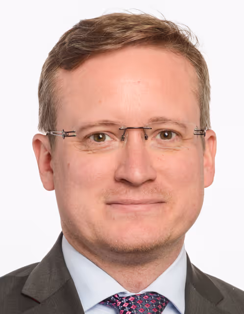 Fotografie 1: Czech MEPs official portraits - 10th Parliamentary term.