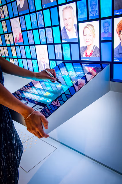 Fotagrafa 16: Experience the Parlamentarium in Brussels - reopening during Corona virus