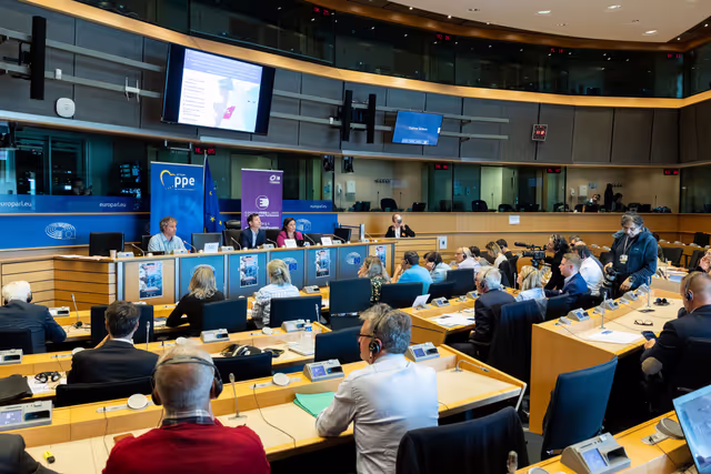 Photo 15: Conference ' Are Fishermen an Endangered Species ? Offshore Wind Development : Acceleration, Impacts, and Beyond '