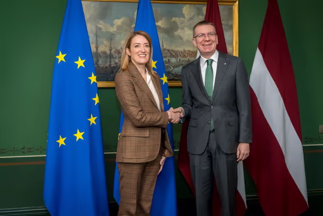 Official visit by Roberta METSOLA, EP President to Riga (Latvia) - Meeting with Edgars RINKĒVIČS, President of Latvia