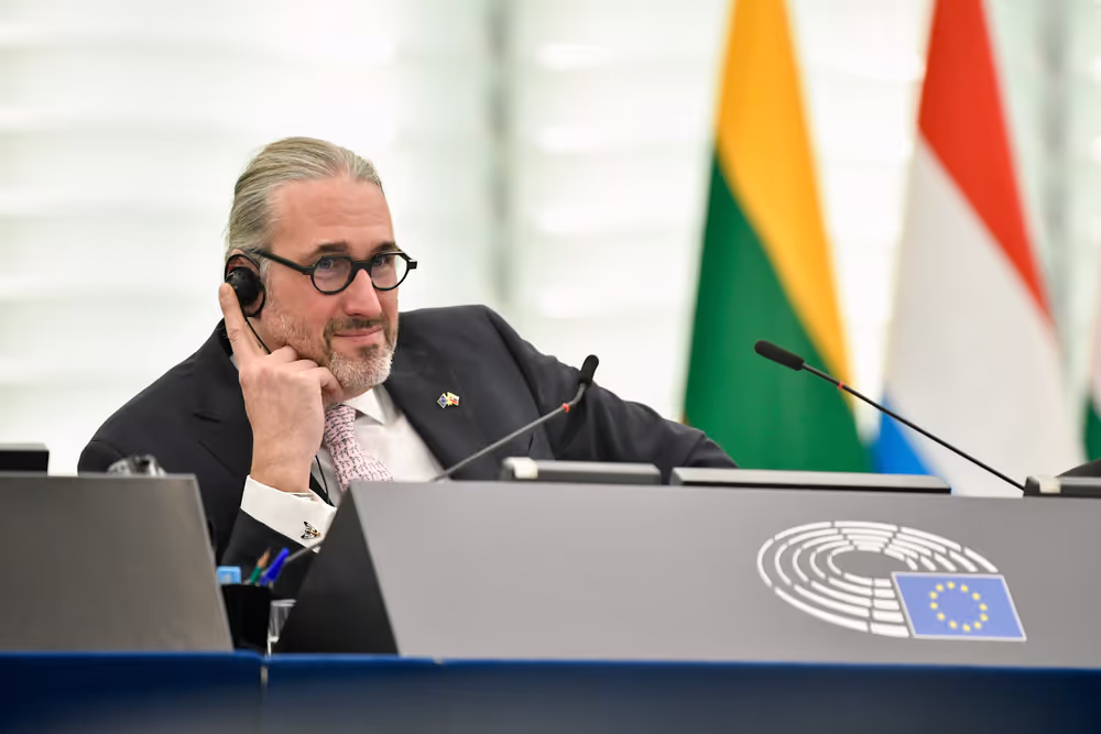 EP Plenary session - Joint debate - Gas emissions