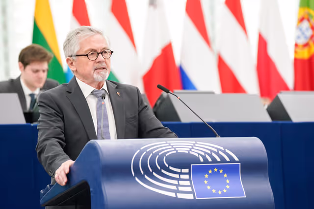 EP Plenary session - Council and Commission statements - Keeping commitments and delivering military assistance to Ukraine