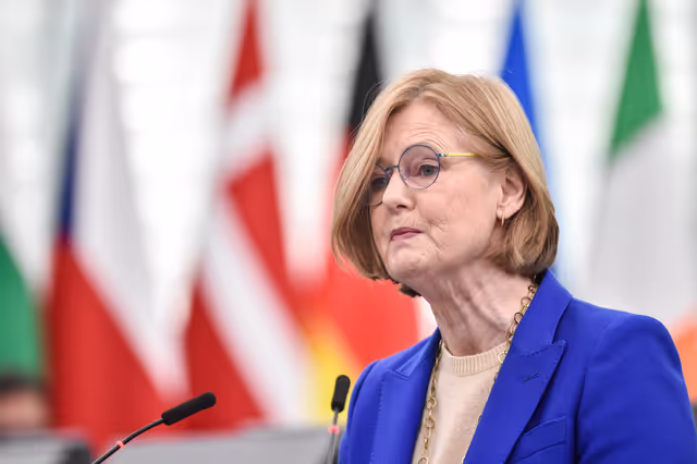 Fotografie 38: EP Plenary session - Commission statement - Recent ecological catastrophe involving plastic pellet losses and its impact on micro plastic pollution in the maritime and coastal habitats