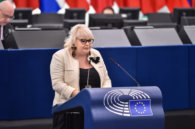 Fotografie 33: EP Plenary session - Commission statement - Recent ecological catastrophe involving plastic pellet losses and its impact on micro plastic pollution in the maritime and coastal habitats