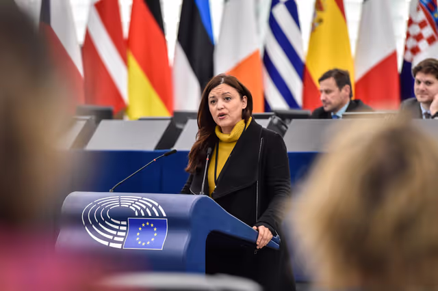 Fotografie 22: EP Plenary session - Commission statement - Recent ecological catastrophe involving plastic pellet losses and its impact on micro plastic pollution in the maritime and coastal habitats