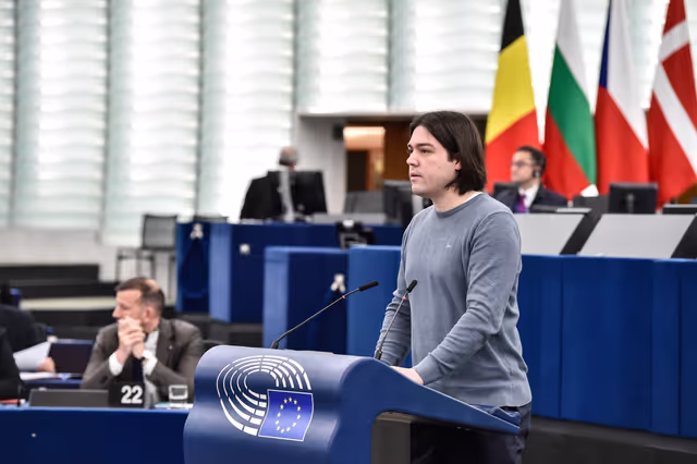 Fotografie 21: EP Plenary session - Commission statement - Recent ecological catastrophe involving plastic pellet losses and its impact on micro plastic pollution in the maritime and coastal habitats