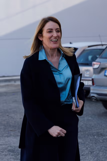 Photo 13: Official visit by Roberta METSOLA, EP President to Malta - Visit to Seifert Systems, Birżebbugia