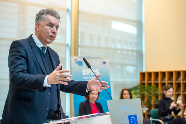 Suriet 15: STOA Annual Lecture 2024 -  Making democracy work for everyone