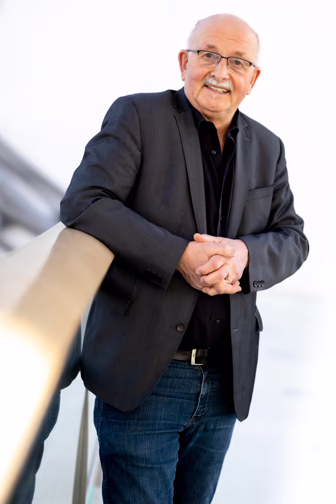 Udo BULLMANN and his team in Brussels