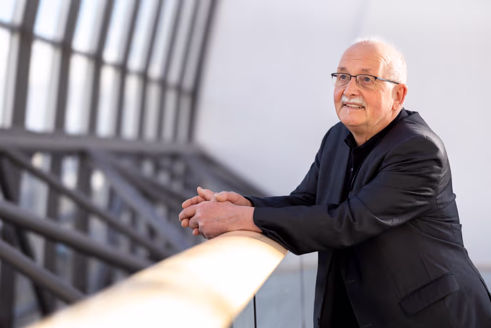 Udo BULLMANN and his team in Brussels