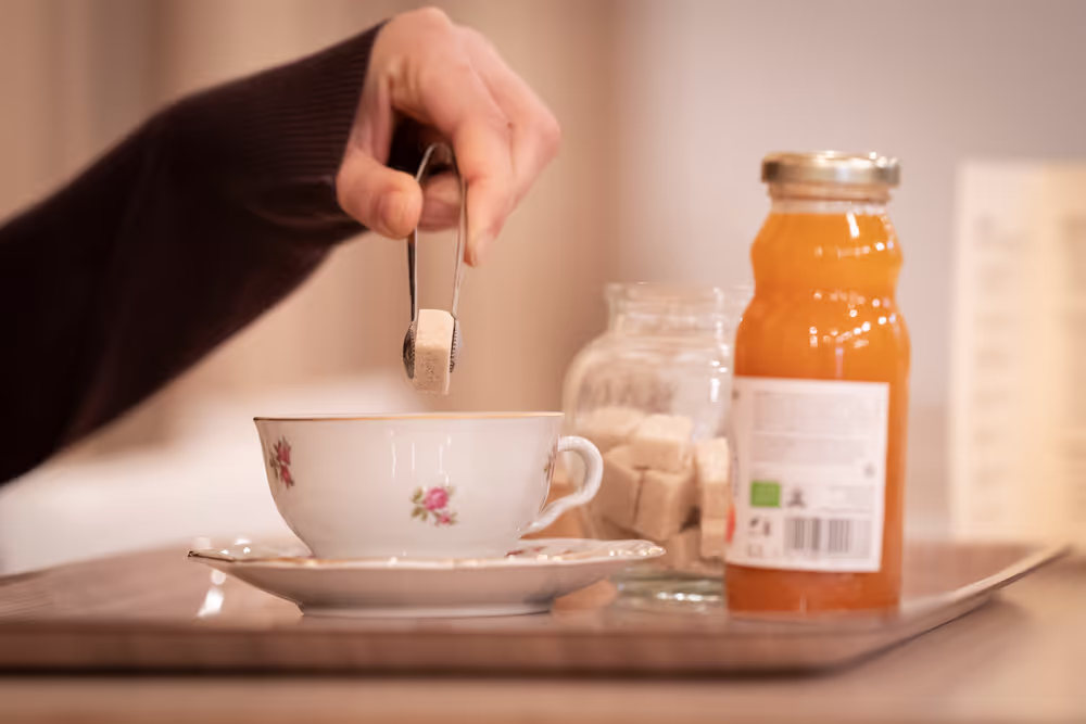 Breakfast directive - illustration