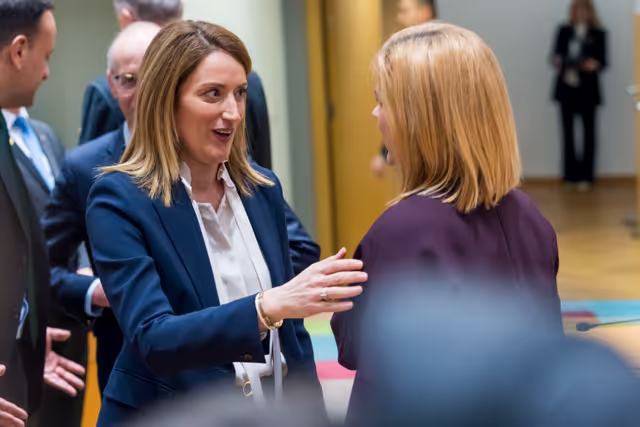 Foto 6: Special European Council