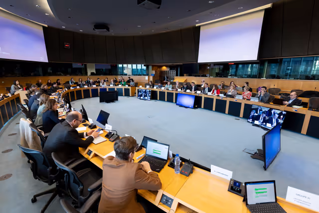 Foto 27: IMCO trilogue on Single Market Emergency Instrument (SMEI)